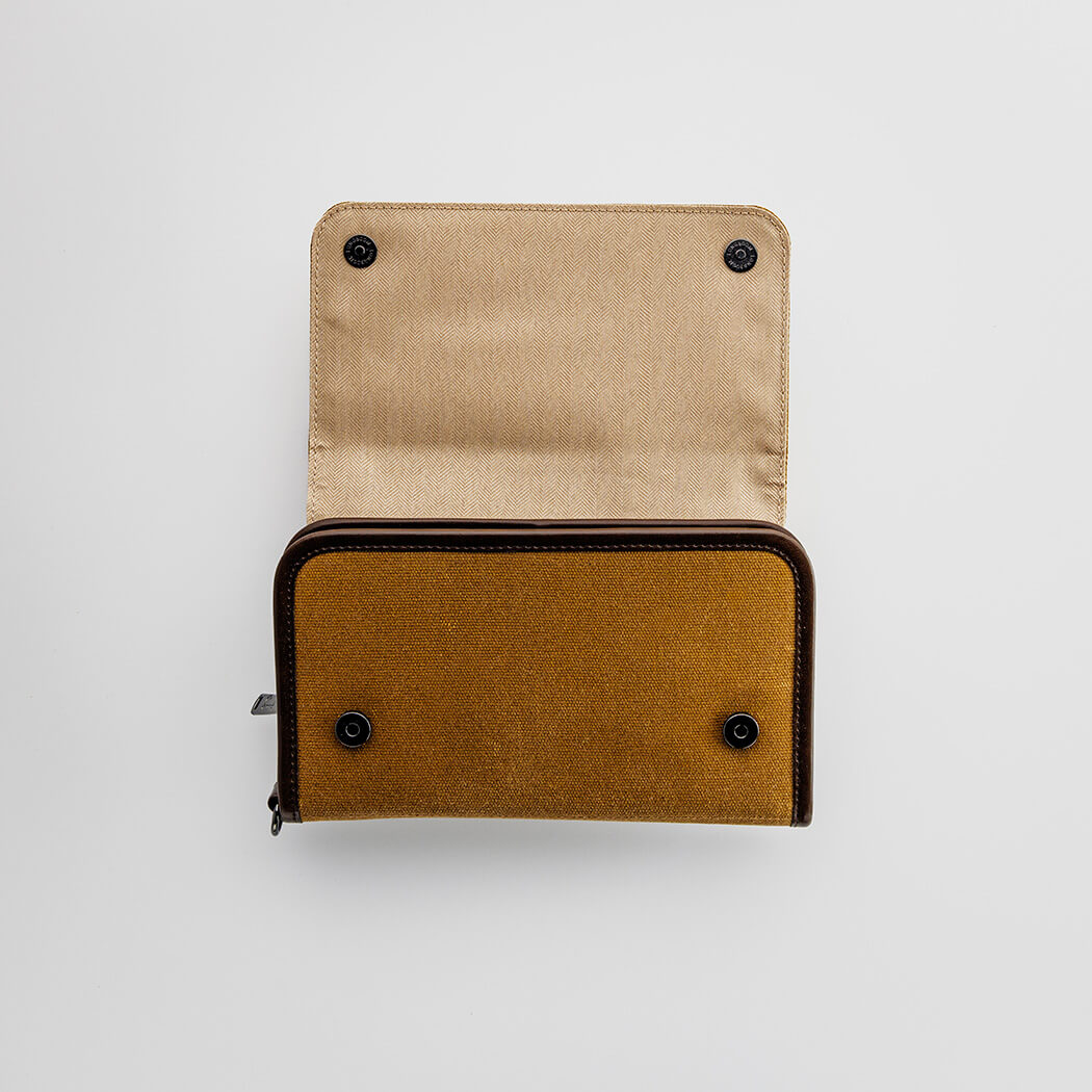 The Pilgrim Field Golf Organizer – Waxed Canvas – Jolly Golf